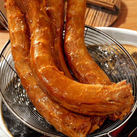 周黑鸭 手撕鸡脖 香辣/麻辣甜 40g/袋 商品图3