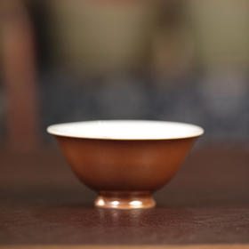 倚云煮泉 内模印 龙纹 紫金釉 压手杯