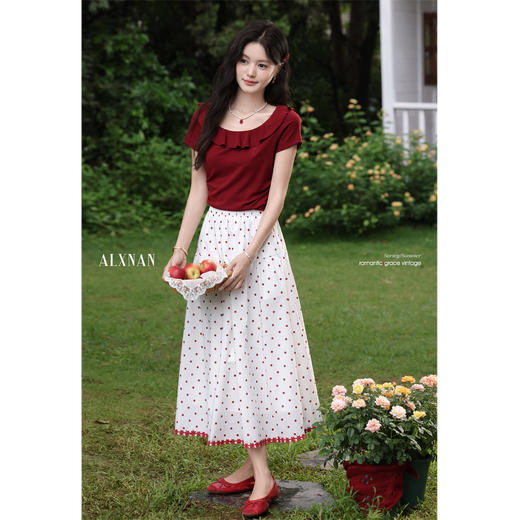 鹿向南岛屿玫瑰」红色法式女短袖t恤夏季小众褶皱收腰修身上衣 商品图1