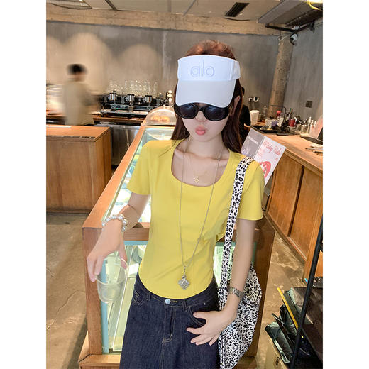 <曾小咸推荐>方领正肩短袖T恤女夏季收腰修身 商品图2