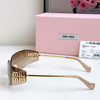 MIU MIU缪缪 Logo浮雕装饰 金属 不规则形 太阳眼镜 女款 金色（AN） 商品缩略图3