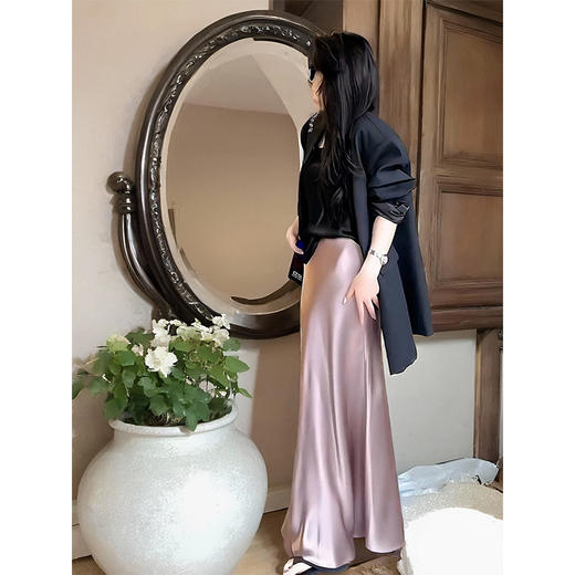 丁摩 高级感法式醋酸冰天丝缎面鱼尾半身裙女32998 商品图2