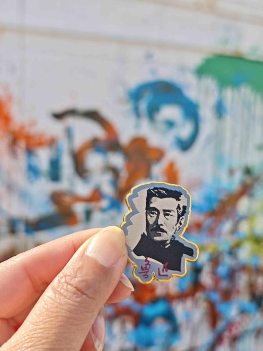 【现货】珐琅徽章 共6款可选 伍尔夫/加缪/卡夫卡/陀思妥耶夫斯基/毛姆/鲁迅/伍尔夫/加缪  商品图4