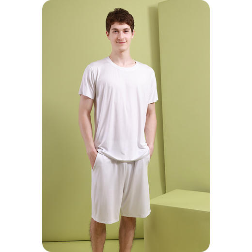 【居家服】【DF】男夏新5A抗菌除臭艾草防蚊弹力加肥大码休闲外穿居家短袖短裤套服 商品图2