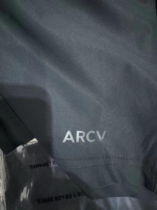 原单正品 HH 夏季 休闲运动防晒ARCV系列短裤 

M L XL XXL 保真 黑色 

UPF100+ 超强抗晒 有效阻隔紫外线99% 商品图2