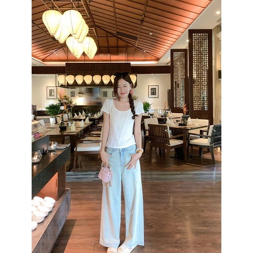 【折后再享2件88折】微信打折价！蝴蝶结烫钻牛仔裤 日常229.99/件 立减79.91 秒杀149.99/件！！ 商品图1