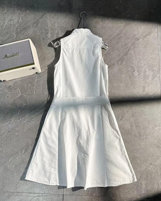 原单正品白月光 Ralph Lauren Polo 拉夫劳伦 牛津纺坎肩袖连衣裙来咯！
尺码4 6 8，越南产 商品图1