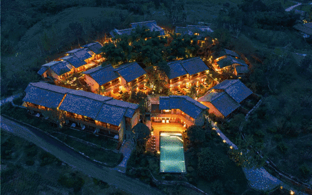 【周末不加收·峨眉山下安境栖麓庄园】￥199起抢仙山脚下禅意栖居套餐，享早餐+禅茶体验等，邂逅苏式园林秘境，峨眉出游优选！