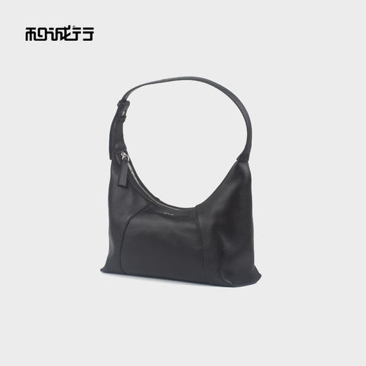 和诚行 2025新款时尚真皮女包简约休闲饺子包百搭单肩腋下包4180113 商品图1