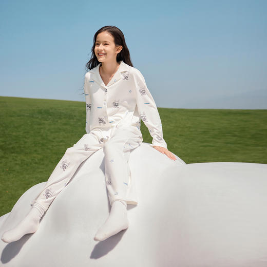 【春上新】8楼爱慕儿童Aimer Kids少女2件装-萌宠雪纳瑞开衫长袖套装AJ143F531，吊牌价899元 商品图2