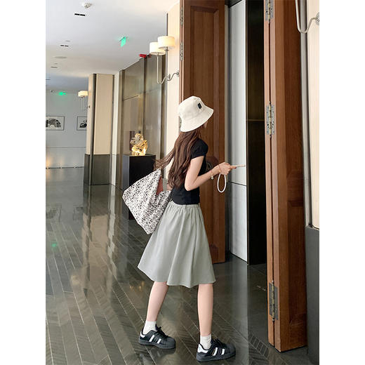 <曾小咸推荐>夏季a字中长款遮胯显瘦半身裙 商品图4