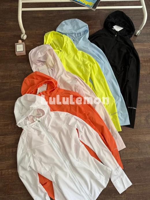 Lulu Mist Over Windbreaker 防晒衣 商品图4