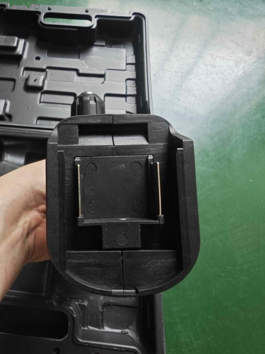 【货号07899】包邮卡玛顿21V锂电钻机头牧田插脚送转换器大艺电池牧田电池通用电钻 商品图3