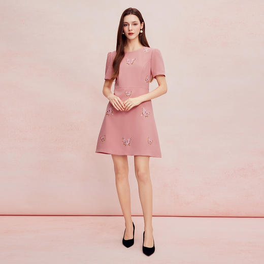 QF8A1斯尔丽25新款精致刺绣收腰减龄显瘦宴会连衣裙 商品图3