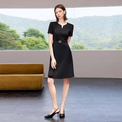 IWY/黑色气质连衣裙女夏季新款高级感V领收腰显瘦短袖裙子Q1381 商品图1