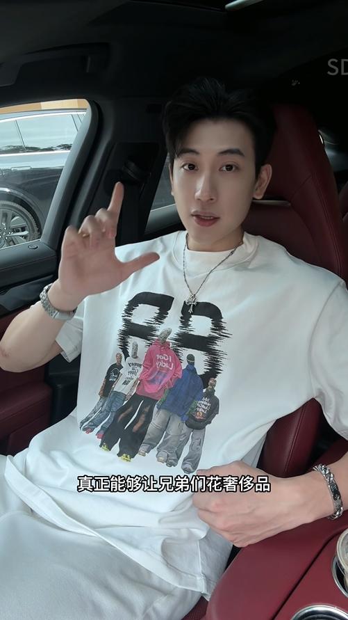 T3277夏季高级感新款美式人物印花圆领短袖T恤街头嘻哈宽松男士T恤 商品图0