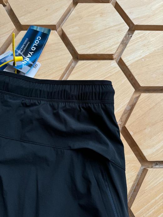 点此购买 凯乐石夏季男士轻量化速干短裤 LL 320592 商品图8