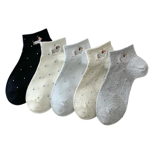 【拍1发5！韩版四季袜✨】柔软亲肤腊肠狗刺绣短袜🐾，无骨设计超舒适，百搭又吸睛！韩版春夏无骨刺绣短筒袜 可爱袜子柔软亲肤透气吸汗短袜  百搭腊肠狗刺绣款 商品图4