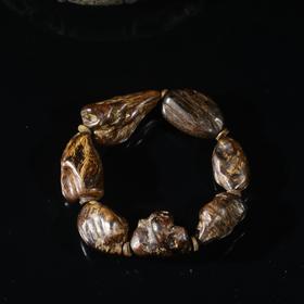 BC.DF6.3-7   马泥涝老料沉水(留疤手串) ，49.65g