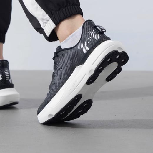 【双十一盛典11.8】安德玛男子UA Infinite Pro跑鞋3027190-001 商品图2