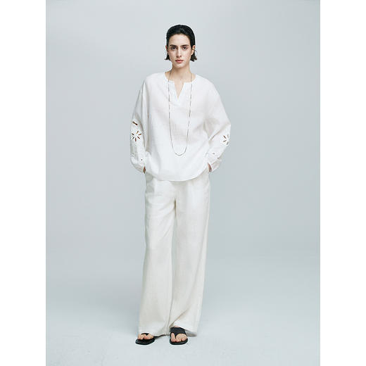 棉仓363604007-初棉绣花灯笼袖麻衬衫 商品图4