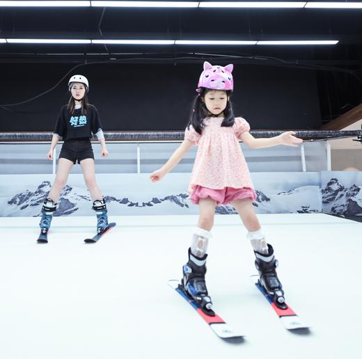 【雪乐山滑雪】两种票可选！无限雪道、超燃超酷，还能亲子体验， 一起滑雪吧~~ 商品图0