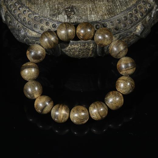 BC.SN6.3-2  东马老料(手串) ，23.56g 商品图0
