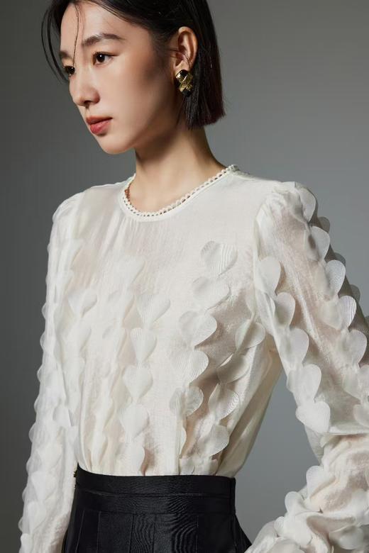 4F 丽雪 上衣 商品图0