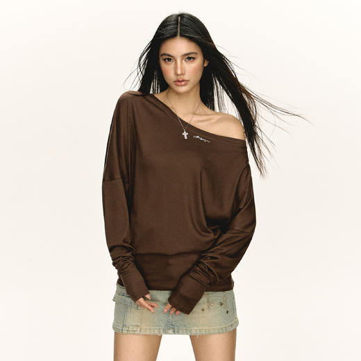 Ariseism 美式复古纯色宽松露肩长袖T恤女春季新款休闲上衣 商品图2