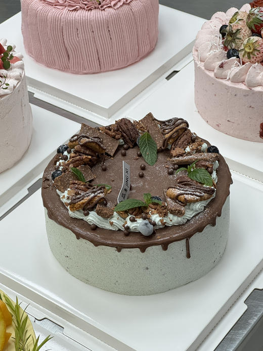 薄荷巧克力冰淇淋蛋糕 商品图2