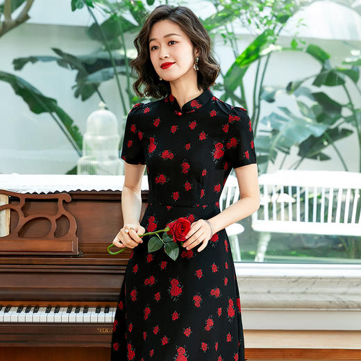 「自」全新升级【铂金会员257/天猫339/差价82】(13316)洛诗琳复古印花连衣裙2025夏季新款国风改良收腰显瘦裙子 商品图3