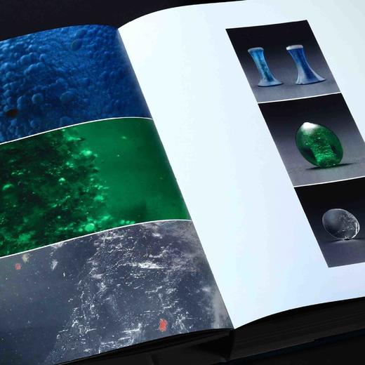 《宜子孙：汉代玉器集萃》，精装，大16开，良渚博物馆编，上海书画出版社2025年6月一版一印，两种版本：1、“长宜子孙”编号典藏版，特种靛青绒布面精装，定价750元，售价750元。2、“考古与艺 商品图4