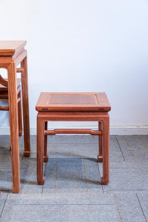 红桥红  家具严选  缅甸花梨(大果紫檀）  【60 马蹄腿霸王枨 小方桌 四件套】 商品图5