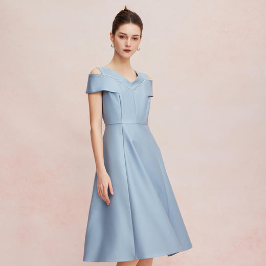 QF8A2斯尔丽25夏款新款落肩手工钉珍珠收腰放摆小宴会连衣裙 商品图2