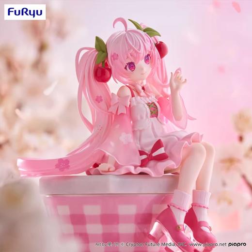 FuRyu 初音未来 樱花 泡面压 手办模型 商品图0