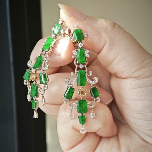 帝王绿翡翠耳坠〔群星〕 商品图0