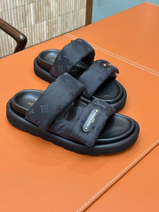 驴家 25 Pool Pillow拖鞋新的泡泡拖鞋（JS） 商品图0