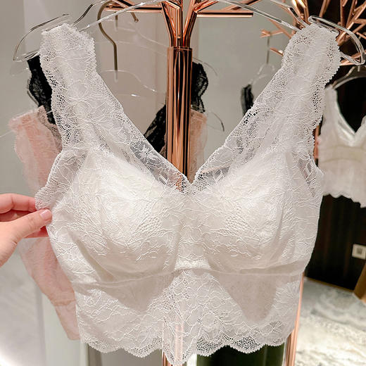 断码特惠！官网899~法式蕾丝Bra桑蚕丝混纺背心式文胸女 吊带内衣性感美背真丝 商品图6