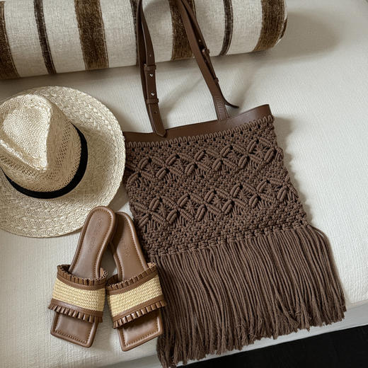 lost in echo2025春夏新款度假风手工编织镂空流苏tote单肩包 商品图3