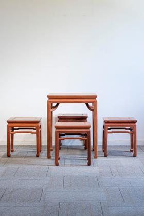 红桥红  家具严选  缅甸花梨(大果紫檀）  【60 马蹄腿霸王枨 小方桌 四件套】