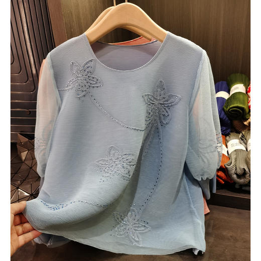 TZW-气质网纱拼接烫钻褶皱上衣 商品图1