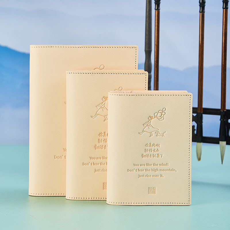 小林漫画 真皮笔记本套头层植鞣革记事本 优质植鞣革为笺，小林漫画为墨，这是本「手心里的时光诗」 多尺寸可选