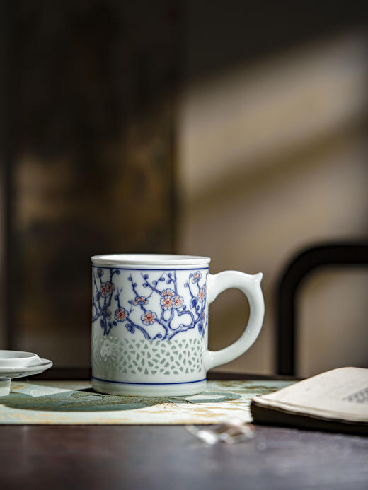 富玉 |  景德镇陶瓷手绘早春茶漏杯大容量水杯带盖水杯 商品图3