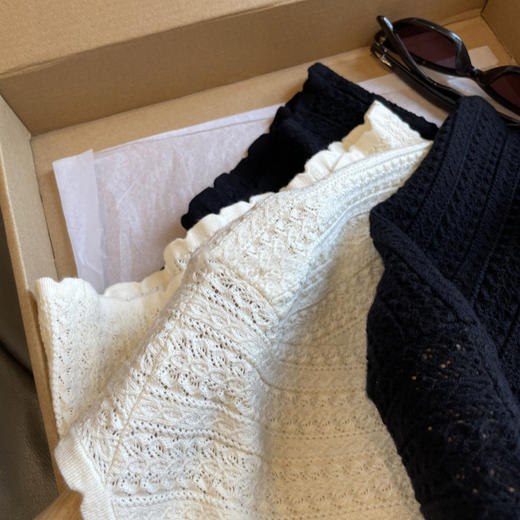 会呼吸的特种纱！半开门襟小苍兰缕空法式短袖针织衫女夏款！ 商品图3