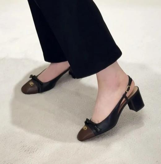 重磅推荐  可露丽风露跟单鞋   拼色中跟单鞋  VT拼色羊皮后空高跟包头凉鞋 商品图1