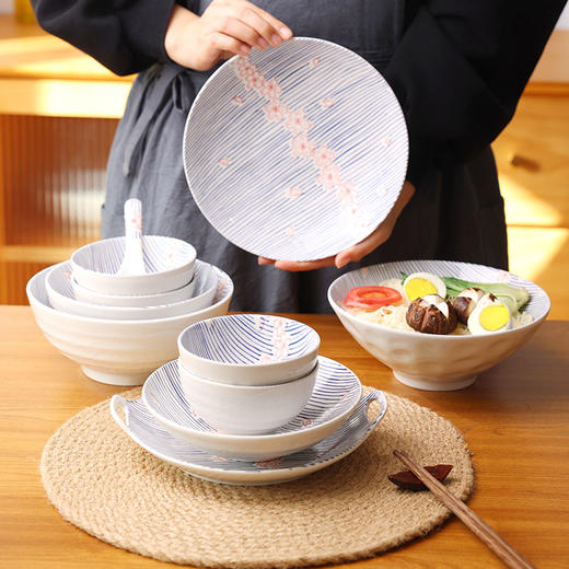 【粉樱浮雕系列餐具】日式樱花浮雕餐具创意碗碟套装家用陶瓷饭碗面碗汤碗菜盘子加厚 商品图1