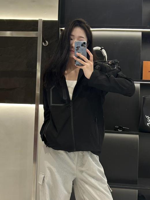 原单品质迪桑特男女同款功能型防晒皮肤衣 商品图0
