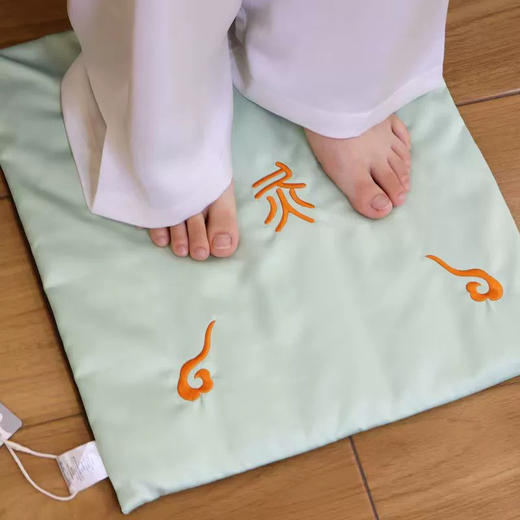 【敦煌豆绿色艾绒坐垫】艾绒坐垫 艾草办公室家用祛湿保暖养生 商品图2