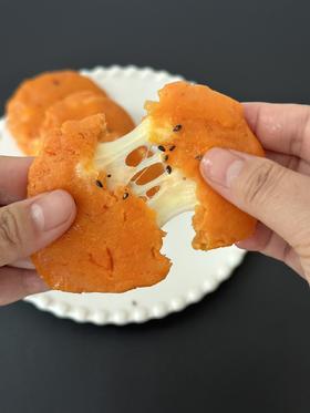 谁说中国宝宝吃不惯奶酪？这样加热香到舔盘！