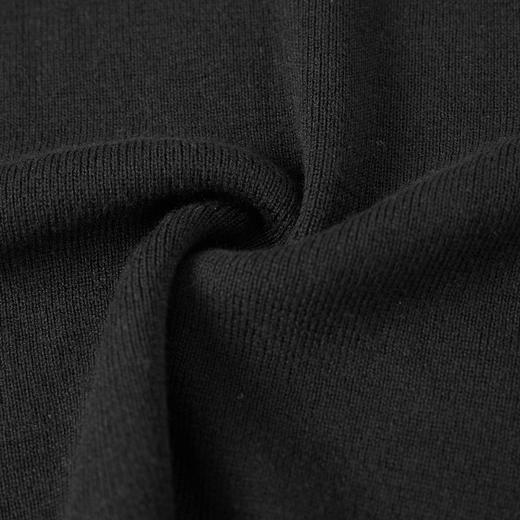 ROMI STUDIO“法式优雅”羊毛桑蚕丝一字小v领套头毛衫RW24WSD1176 商品图3